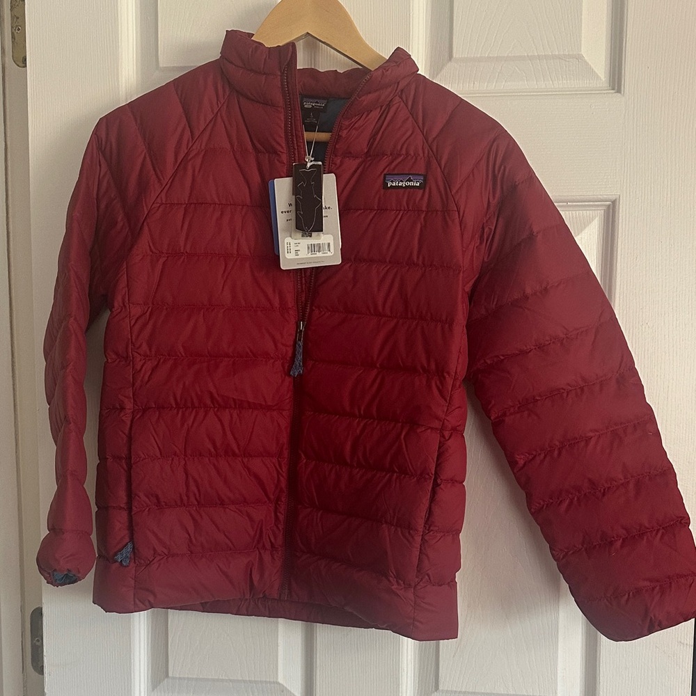Patagonia Boys or Girls Size 12 Down Sweater